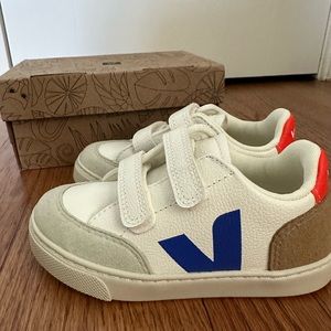 NIB kids Veja